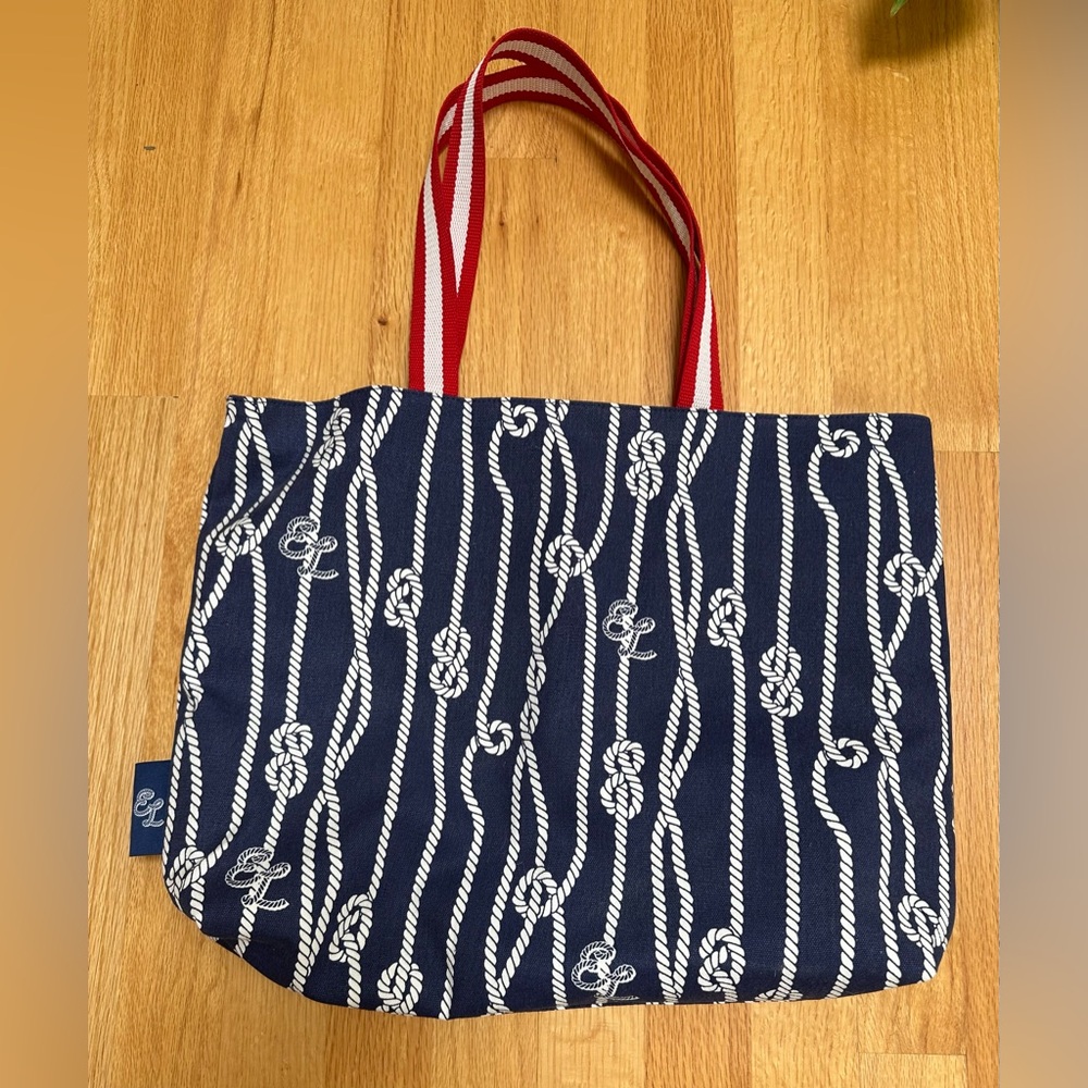 Estée Lauder Nautical Bag